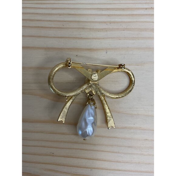 Ribbon Faux Pearl Brooch Pin Textured Gold Tone Bow - Picture 4 of 4